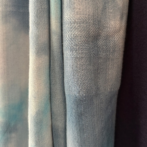 Tie Die Blue Wrap Scarf NEW ! Pre Washed Ready To Wear Boho Tassels - Picture 14 of 16